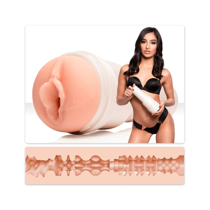 Fleshlight Emily Willis Squirt Texture med realistisk sleeve og modelbillede